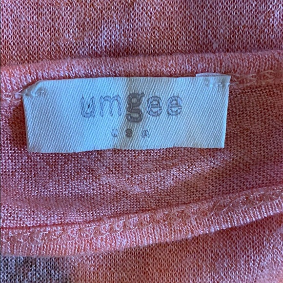 Open back, peach colored with white lace in front - Picture 3 of 3